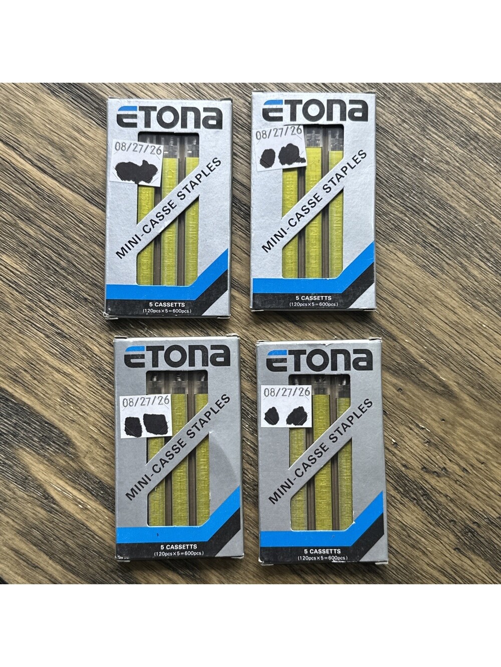 ETONA Mini-Casse Green Staples QTY 4 (2400 Staples) NOS Japan